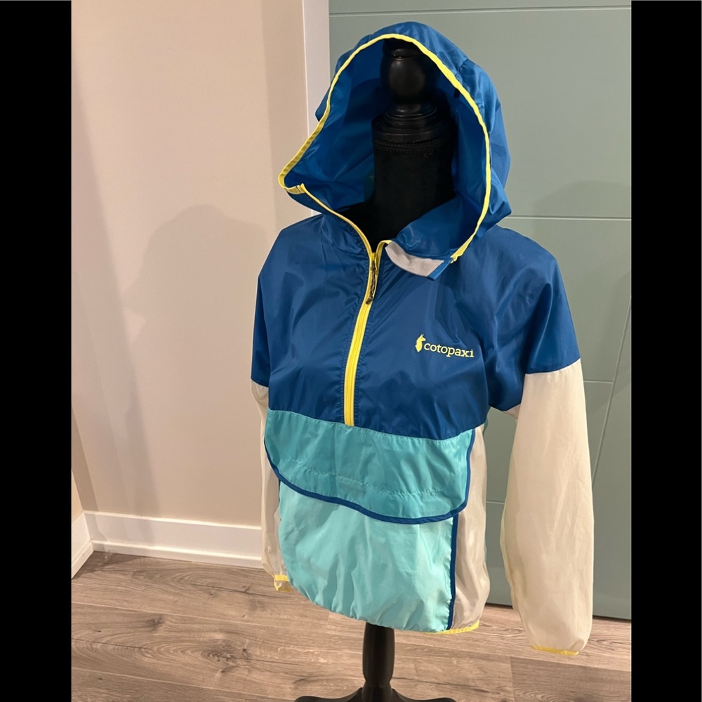 Cotopaxi Teca Half-Zip Windbreaker